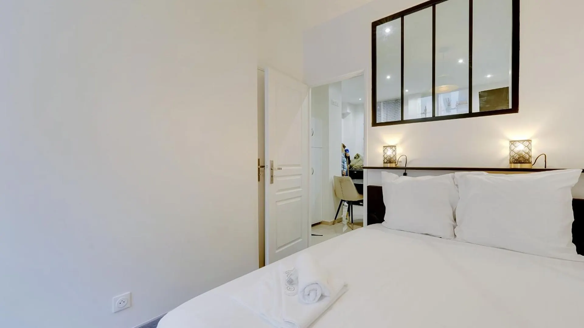 Comfortable Marx Dormoy Apartment *